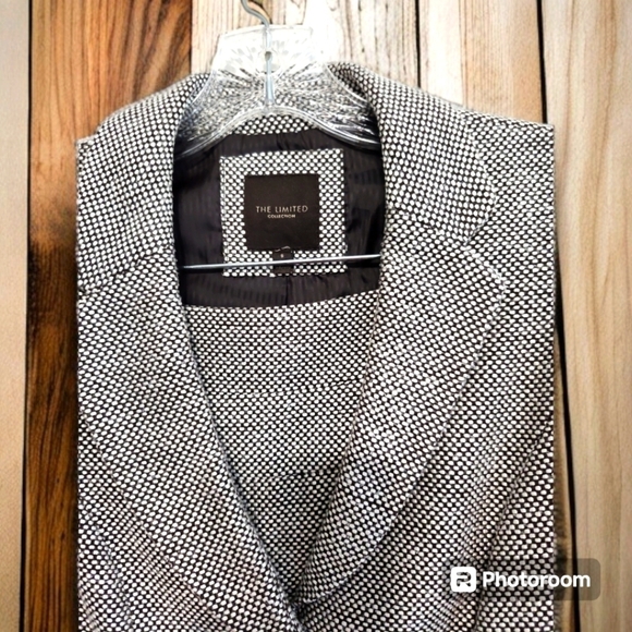 NWOT The Limited Collection 2 Piece Suit Size S - Picture 2 of 13